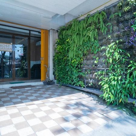 Reddoorz Plus Syariah Near Pasar Turi Surabaya Dış mekan fotoğraf
