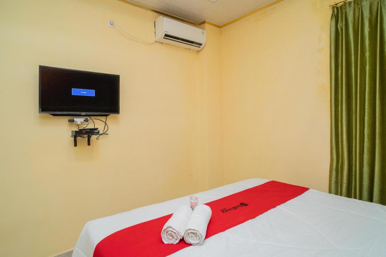 Reddoorz Plus Syariah Near Pasar Turi Surabaya Dış mekan fotoğraf